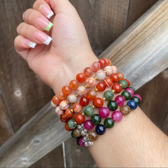 Carnelian Crystal Handmade Beaded Bracelet - Picture 4 of 5